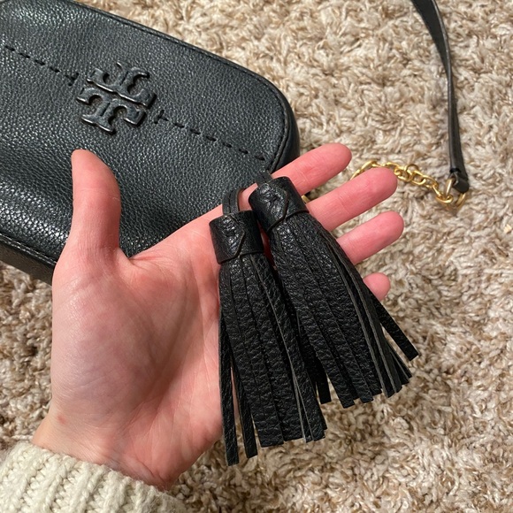 Tory Burch McGraw Camera Bag Black Leather Crossbody - Picture 4 of 11